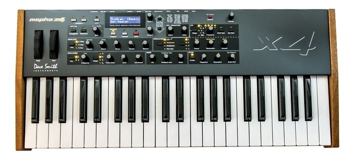 Dave Smith Instruments Mopho x4 Synthesizer Keyboard