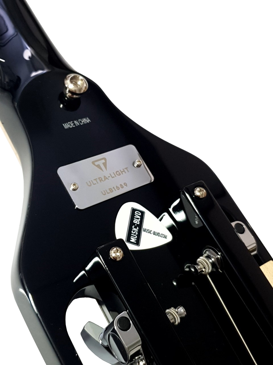 Traveler Guitar Ultra-Light Bass Guitar - Natural Maple