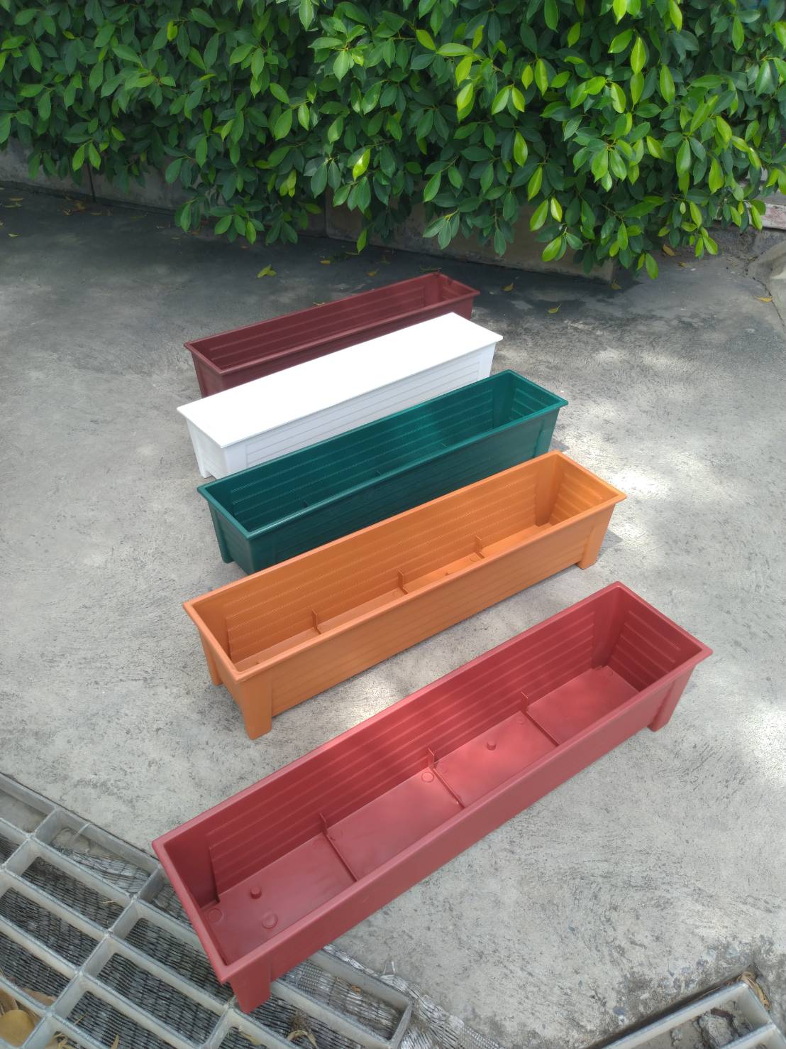 กระถางยาว กระถางปลูกต้นไม้ แบบยาว 1 ใบ (เลือกสีได้)