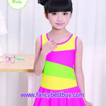 ชุดว่ายน้ำเด็กหญิง แบบ 1 ชิ้น สีชมพู มีขนาด M, L