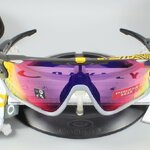 OAKLEY TOUR DE FRANCE JAWBREAKER Carbon w/ Prizm Road OO9290-3531