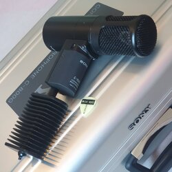 Sony C-800G Large-diaphragm Condenser Microphone