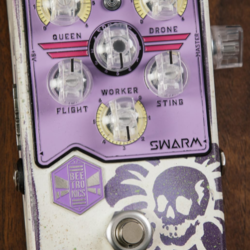 Beetronics Swarm Analog Fuzz Harmonizer Custom Shop 2176