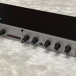 dbx 286s Channel Strip with De-esser