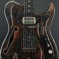 Trussart Deluxe Steelcaster Pinstripe