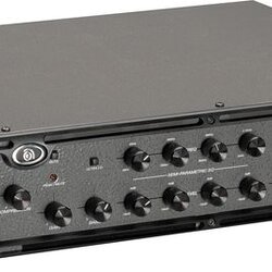 Ampeg SVT-6PRO 1100 Watt Tube/Solid State Bass Head