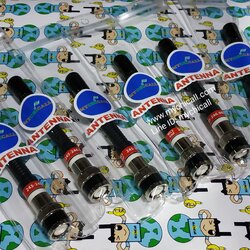 เสาวิทยุสื่อสารใส่กับวอสีแดงประชาชนทั่วไปย่าน245-246.9875 MHz. เหมาะสำหรับวิทยุสื่อสารที่ใช้กับโรงงานร้านอาหารคาเฟ่งานอีเว้นท์เอกชนบริษัทห้างร้านออกทริปงานโรงแรมงานก่อสร้างงานโรงเรียนงานกิจกรรม