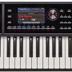 Roland FA-06 61 Key Workstation
