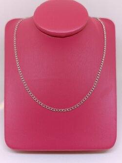 สร้อยคออิตาลี่ ลายโซ่แบนขนาดกระทัดรัด ความยาว16นิ้ว สำหรับสุภาพสตรีครับ