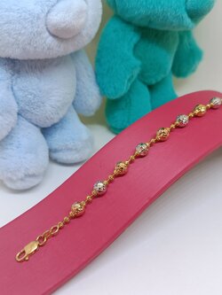 สร้อยข้อมืออิตาลี่ ลายแฟนซี ทอง3กษัตริย์ เม็ดกลมลูกปัดเหลี่ยมเพชร