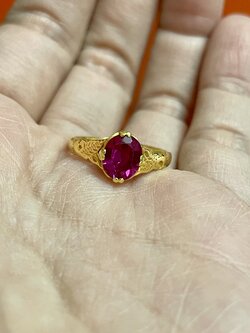 แหวนพลอยแดงโบราณ ทองแท้