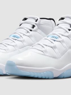 Nike Air Jordan 11 “Legend Blue”