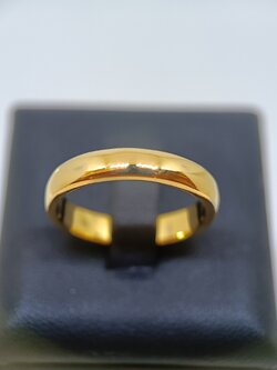 แหวนทอง14K รูปทองปอกมีด ทองล้วน ลวดลายธรรมดาเรียบง่าย แข็งแรงครับ