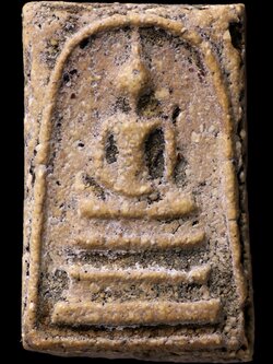 พระสมเด็จวัดระฆังโฆสิตาราม พิมพ์ใหญ่ ลงรักมาก่อน