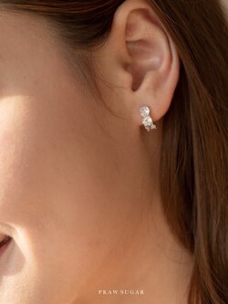 Tripple Crystal Earrings - ต่างหูคริสตัลเรียงทริบเปิล (มี 3 สี) (ก้านต่างหูเงินแท้)