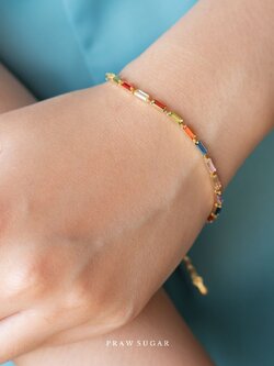 Joyful Bracelet - สร้อยข้อมือคริสตัลเรียงทรงสี่เหลี่ยมผืนผ้า