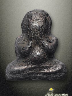 พระปิดตาหลวงปู่เอี่ยม วัดสะพานสูง จ.นนทบุรี