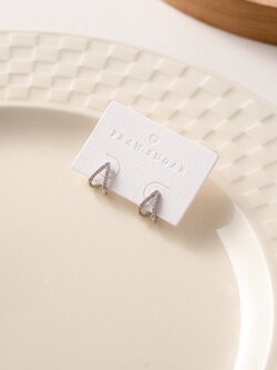 Modern Triangle Curve Earrings - ต่างหูทรงสามเหลี่ยมโค้ง (มี 2 สี)