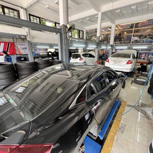 บรรยากาศการทำงาน ที่ Amsoil service center ขอบพระคุณพี่ลูกค้าทุกท่านที่ไว้วางใจให้เราดูแลครับ