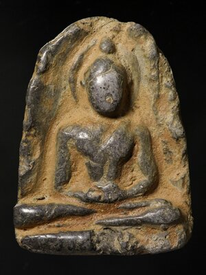 พระซุ้มกอกำแพงเพ็ชร พิมพ์ใหญ่ไม่มีกนก เนื้อเขียวมอย จ.กำแพงเพ็ชร (โชว์พระ)