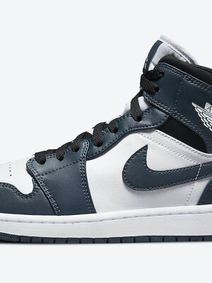 Nike Air Jordan 1 Mid “Dark Teal” On The Way