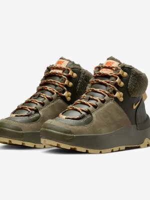 Nike City Classic Premium