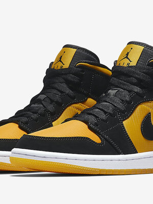 Nike Air Jordan 1 Mid University Gold