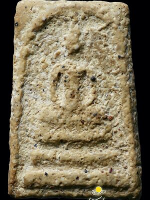 พระสมเด็จวัดระฆังโฆสิตาราม พิมพ์ใหญ่ เนื้อคล้ายขนมกระยาสารท(โชว์พระ)