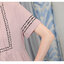 เสื้อคลุมท้องสีชมพู ปักลายที่อก คอกลม มีกระดุมแกะได้ที่อก มีสายผูกหลัง+เลกกิ้งสีเทา ใส่สบายมากๆค่ะ