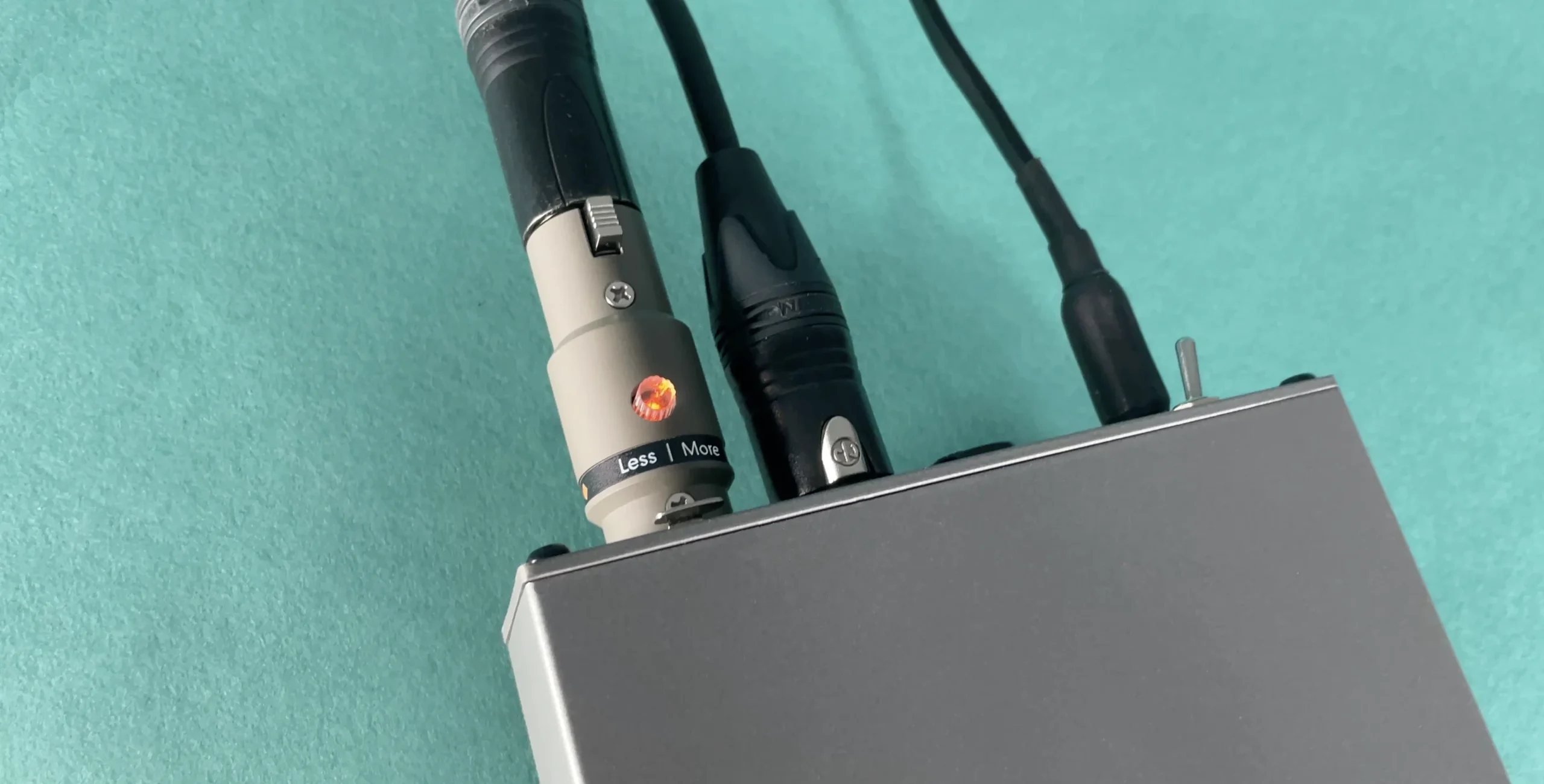 TRITON AUDIO Kompressor Phantom-Powered In-Line Analog FET-OPTO Compressor